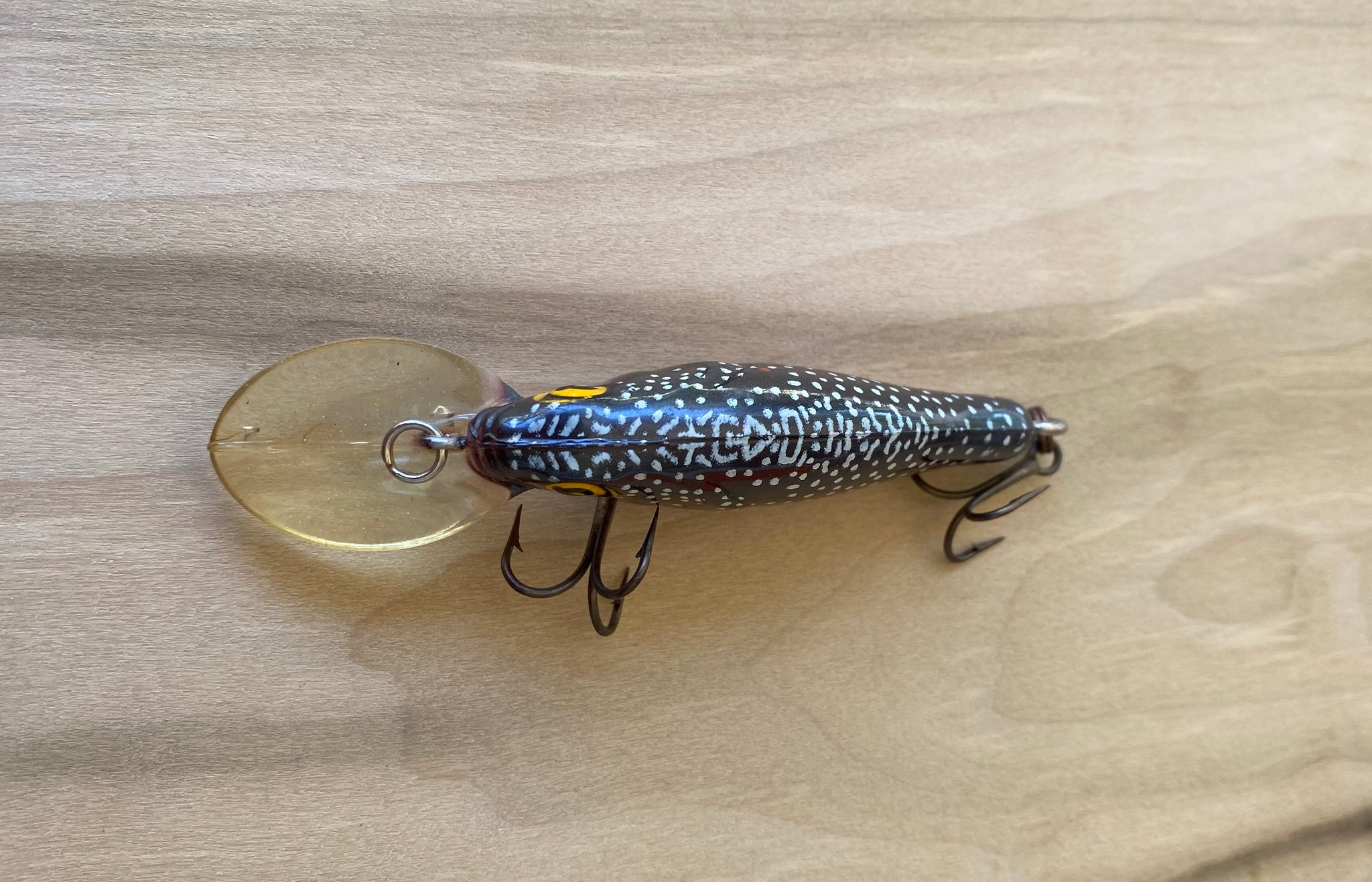 Vintage BOMBER BAIT COMPANY Smilin' Minnow Fishing Lure • BROWN